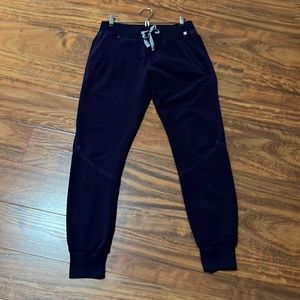 Figs purple jam XS scrub shirt & pants